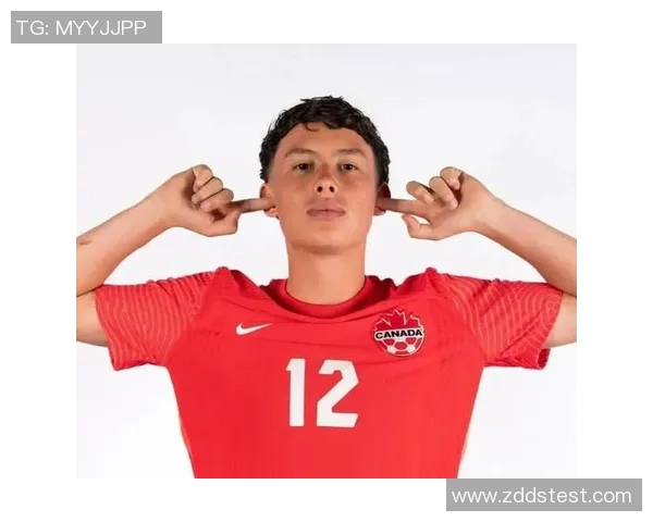 足球明星假期趣味自拍视频大揭秘尽显休闲生活与球场之外的真实一面