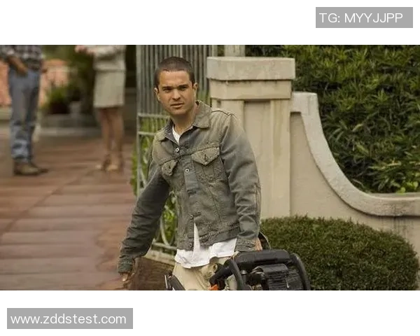 足球明星在大银幕上的精彩反应与人生启示影片探讨